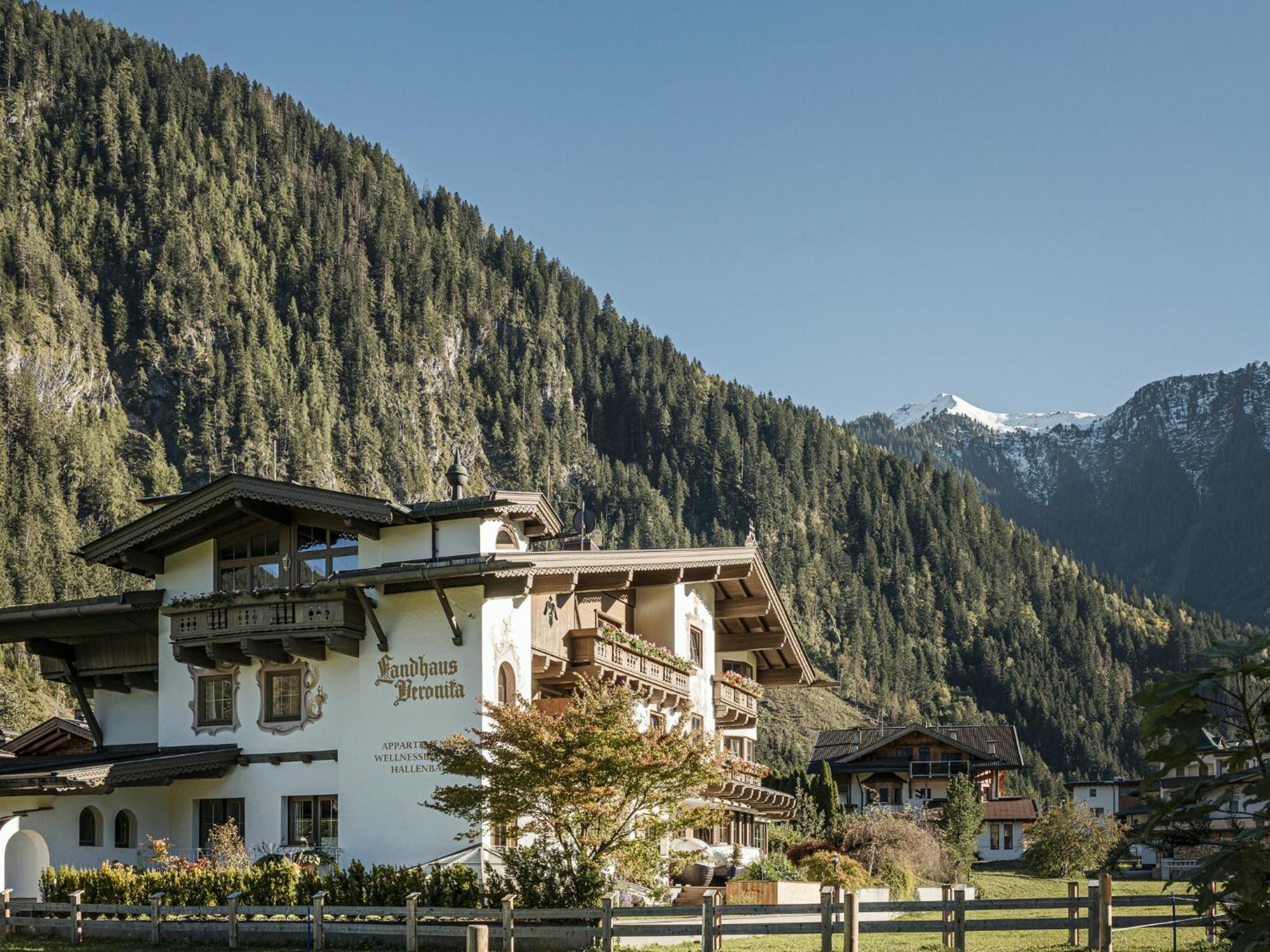 Apparthotel "Landhaus Veronika" Майрхофен Экстерьер фото